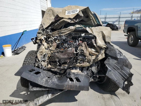 2017 Toyota Tacoma SR5 with VIN 3TMCZ5ANXHM044932, listed as a Copart auction lot 58738214 with 0 mi miles and Non Repairable. Bid and sale history available at carsss.com. Image 5.