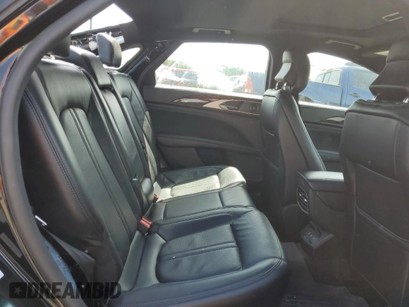 2019 Lincoln MKZ Reserve II z VIN 3LN6L5E90KR607021, wystawiony jako Copart lot #57874945 z przebiegiem 71 061 mil mil oraz Szkoda całkowita • Salvage title. Historia ofert i sprzedaży dostępna na DreamBid. Obrazek 10.