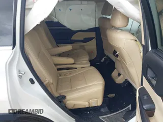 2016 Toyota Highlander Limited with VIN 5TDDKRFH2GS353523, listed as a IAAI auction lot 42440458 with 149,977 mi miles and . Bid and sale history available at DreamBid. Image 8.