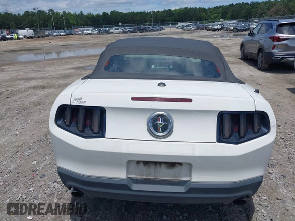 2012 Ford Mustang V6 с VIN 1ZVBP8EM6C5235229, выставлен на аукционе IAAI как лот 42454424 с пробегом 188 763 миль миль и . История ставок и продаж доступна на DreamBid. Изображение 16.