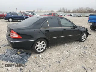 2003 Mercedes-Benz C 240 z VIN WDBRF81J03F374264, wystawiony jako Copart lot #51058085 z przebiegiem 167 865 mil mil oraz Czysty tytuł • Clean title. Historia ofert i sprzedaży dostępna na DreamBid. Obrazek 3.