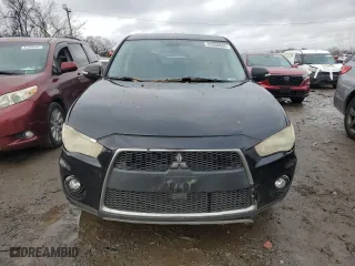 2010 Mitsubishi Outlander GT with VIN JA4JT5AX1AZ014100, listed as a Copart auction lot 85090004 with 221,802 mi miles and Salvage Title. Bid and sale history available at carsss.com. Image 5.