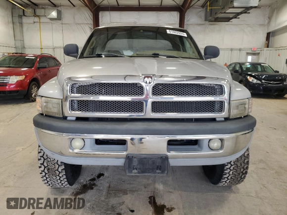 2001 Dodge Ram 2500 with VIN 1B7KF23ZX1J239869, listed as a Copart auction lot 81002024 with 97,358 mi miles and Clean Title. Bid and sale history available at carsss.com. Image 5.