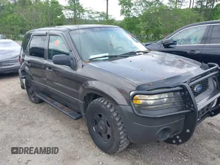 2007 Ford Escape XLS с VIN 1FMYU02Z37KB44607, выставлен на аукционе IAAI как лот 42133206 с пробегом 205 659 миль миль и . История ставок и продаж доступна на DreamBid. Изображение 1.