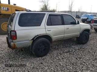 1999 Toyota 4Runner SR5 with VIN JT3HN86R2X0245132, listed as a Copart auction lot 77957964 with 241,861 mi miles and Clean title. Bid and sale history available at DreamBid. Image 3.