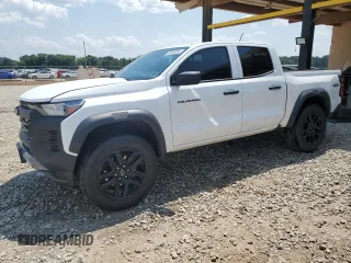2024 Chevrolet Colorado 4WD Trail Boss with VIN 1GCPTEEK8R1195401, listed as a Copart auction lot 60304845 with 6,342 mi miles and Salvage title. Bid and sale history available at DreamBid. Image 1.