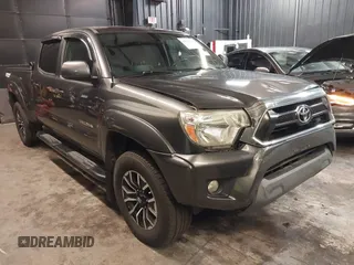 2014 Toyota Tacoma with VIN 3TMMU4FN6EM065925, listed as a IAAI auction lot 41720206 with 176,626 mi miles and . Bid and sale history available at DreamBid. Image 1.