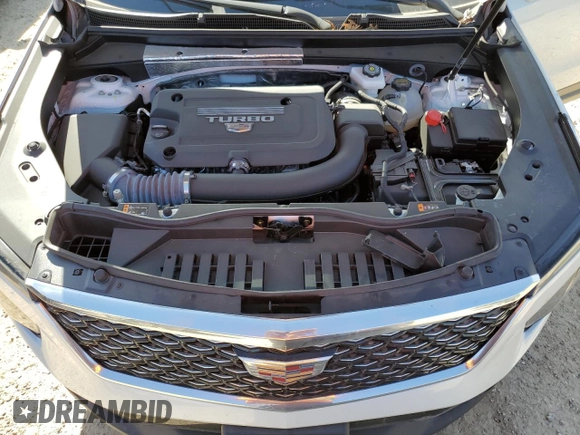 2024 Cadillac XT4 FWD Premium Luxury z VIN 1GYFZCR44RF239840, wystawiony jako Copart lot #48870445 z przebiegiem 5 276 mil mil oraz Szkoda całkowita • Salvage title. Historia ofert i sprzedaży dostępna na DreamBid. Obrazek 11.