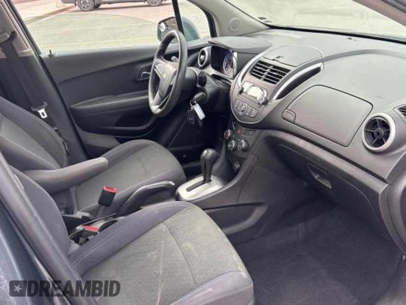 2015 Chevrolet Trax LS with VIN 3GNCJKSBXFL159583, listed as a Copart auction lot 51226045 with 131,374 mi miles and Clean Title. Bid and sale history available at carsss.com. Image 5.