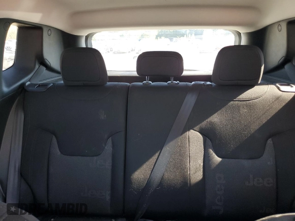2017 Jeep Renegade Latitude z VIN ZACCJBBB5HPF56069, wystawiony jako Copart lot #74359274 z przebiegiem 153 998 mil mil oraz Nie do naprawy. Historia ofert i sprzedaży dostępna na DreamBid. Obrazek 10.