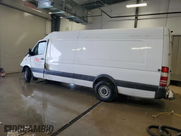 2015 Mercedes-Benz Sprinter Cargo with VIN WD3PE8DC1F5996188, listed as a Copart auction lot 42054875 with Not Provided miles and Clean Title. Bid and sale history available at carsss.com. Image 2.