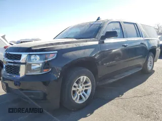 2020 Chevrolet Suburban LT z VIN 1GNSCHKC9LR161962, wystawiony jako Copart lot #44251845 z przebiegiem 147 284 mil mil oraz Szkoda całkowita • Salvage title. Historia ofert i sprzedaży dostępna na DreamBid. Obrazek 1.