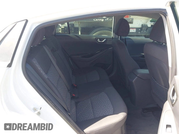 2017 Hyundai Ioniq SEL z VIN KMHC75LC2HU049325, wystawiony jako IAAI lot #42321171 z przebiegiem 128 891 mil mil oraz . Historia ofert i sprzedaży dostępna na DreamBid. Obrazek 8.