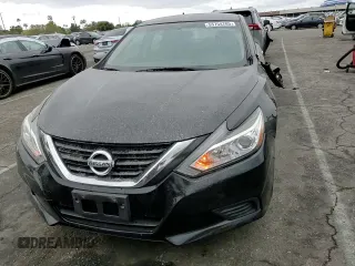 2018 Nissan Altima S with VIN 1N4AL3APXJC277396, listed as a Copart auction lot 53754785 with 58,465 mi miles and Salvage Title. Bid and sale history available at DreamBid. Image 11.