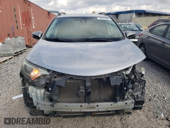 2018 Toyota RAV4 XLE with VIN 2T3WFREV8JW417350, listed as a Copart auction lot 44373805 with 149,520 mi miles and Salvage title. Bid and sale history available at DreamBid. Image 5.