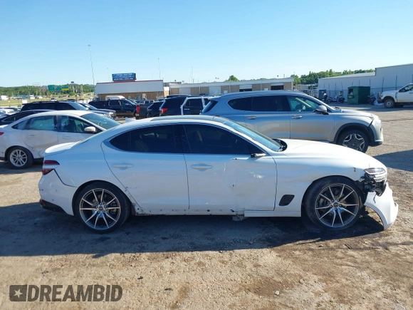 2022 Genesis G70 2.0T with VIN KMTG34TA2NU103990, listed as a IAAI auction lot 42302385 with 39,090 mi miles and . Bid and sale history available at DreamBid. Image 14.