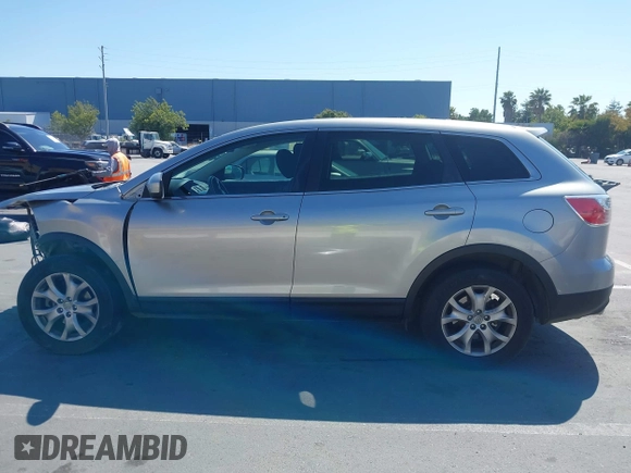 2011 Mazda CX-9 Sport with VIN JM3TB2BVXB0307360, listed as a IAAI auction lot 42580629 with 136,928 mi miles and . Bid and sale history available at DreamBid. Image 15.