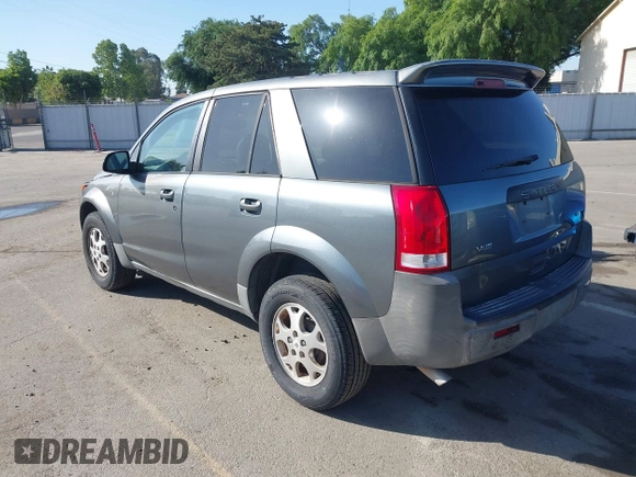 2005 Saturn VUE with VIN 5GZCZ534X5S857015, listed as a IAAI auction lot 42084899 with 196,732 mi miles. Bid and sale history available at carsss.com. Image 3.