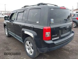 2011 Jeep Patriot Sport with VIN 1J4NF1GB4BD225996, listed as a IAAI auction lot 41937838 with 143,412 mi miles. Bid and sale history available at carsss.com. Image 3.