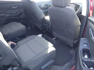 2018 Chevrolet Traverse LT Cloth with VIN 1GNERGKWXJJ269969, listed as a IAAI auction lot 41596532 with 114,038 mi miles. Bid and sale history available at carsss.com. Image 8.