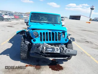 2017 Jeep Wrangler Unlimited Sahara with VIN 1C4BJWEG8HL655998, listed as a IAAI auction lot 41906919 with 100,350 mi miles and . Bid and sale history available at DreamBid. Image 6.