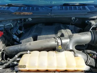 2019 Ford F-150 XL с VIN 1FTFW1E48KFA30678, выставлен на аукционе IAAI как лот 43450307 с пробегом 71 402 миль миль и . История ставок и продаж доступна на DreamBid. Изображение 22.