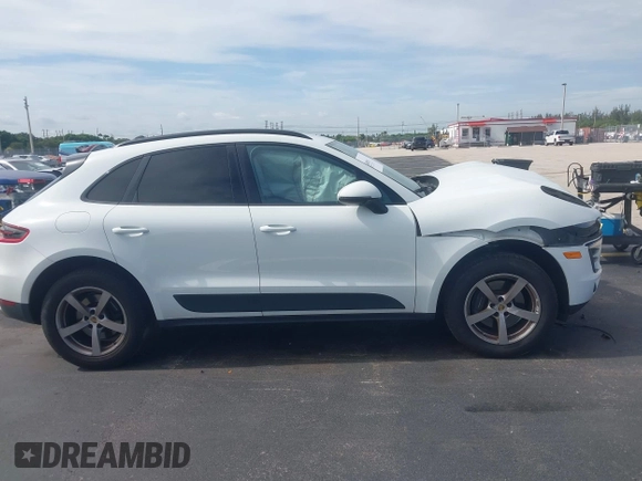2018 Porsche Macan with VIN WP1AA2A55JLB22746, listed as a IAAI auction lot 42639417 with 28,269 mi miles and . Bid and sale history available at DreamBid. Image 14.