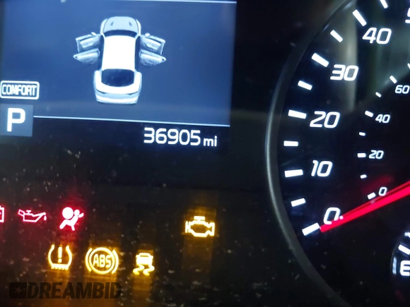 2018 Kia Stinger GT with VIN KNAE35LC7J6022637, listed as a IAAI auction lot 41621388 with 36,905 mi miles. Bid and sale history available at carsss.com. Image 15.