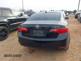 2013 Acura ILX z VIN 19VDE1F30DE000774, wystawiony jako IAAI lot #41791117 z przebiegiem 275 258 mil mil oraz . Historia ofert i sprzedaży dostępna na DreamBid. Obrazek 16.