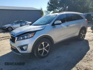 2017 Kia Sorento EX with VIN 5XYPHDA59HG304684, listed as a Copart auction lot 84553104 with 149,605 mi miles and Salvage Title. Bid and sale history available at DreamBid. Image 1.