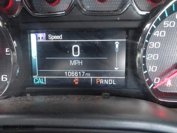 2018 Chevrolet Silverado 1500 LT with VIN 2GCVKREC6J1110953, listed as a IAAI auction lot 41352258 with 106,617 mi miles. Bid and sale history available at carsss.com. Image 15.