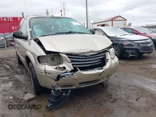 2007 Chrysler Town & Country Limited with VIN 2A8GP64L87R314831, listed as a IAAI auction lot 41729945 with 64,813 mi miles and . Bid and sale history available at DreamBid. Image 6.