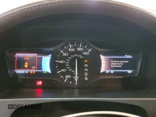 2013 Lincoln MKX z VIN 2LMDJ6JKXDBL19895, wystawiony jako Copart lot #51623655 z przebiegiem 245 542 mil mil oraz Szkoda całkowita • Salvage title. Historia ofert i sprzedaży dostępna na DreamBid. Obrazek 9.