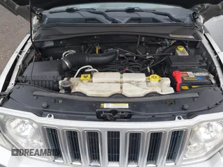 2010 Jeep Liberty Sport with VIN 1J4PN2GK5AW116693, listed as a IAAI auction lot 41945056 with 132,530 mi miles. Bid and sale history available at carsss.com. Image 12.