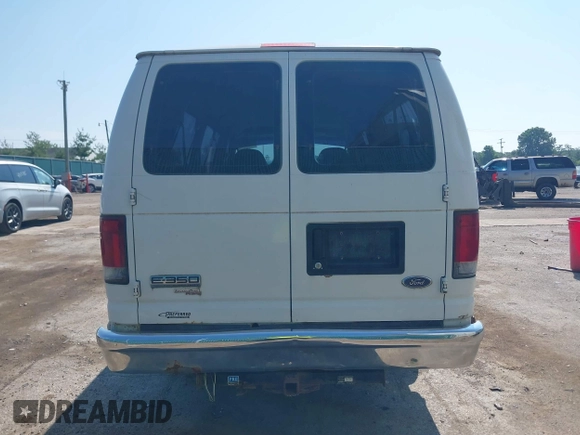 2008 Ford Econoline Passenger XL с VIN 1FBSS31L48DB37299, выставлен на аукционе IAAI как лот 42797666 с пробегом Не указан миль и . История ставок и продаж доступна на DreamBid. Изображение 16.