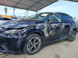 2025 Lexus RX with VIN JTJCHMAA2S2022218, listed as a IAAI auction lot 41397962 with 1,185 mi miles. Bid and sale history available at carsss.com. Image 6.
