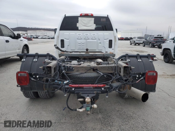 2017 Chevrolet Silverado 3500HD High Country with VIN 1GC4K1EY3HF209869, listed as a Copart auction lot 85763094 with 520,394 mi miles and Clean title. Bid and sale history available at DreamBid. Image 6.