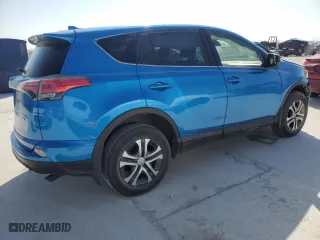 2018 Toyota RAV4 LE with VIN JTMZFREV8JJ181911, listed as a Copart auction lot 48602345 with 31,514 mi miles and Salvage Title. Bid and sale history available at carsss.com. Image 3.