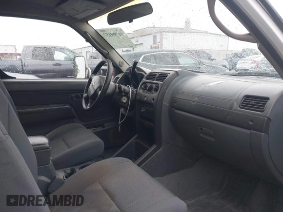 2003 Nissan Frontier XE с VIN 1N6DD26T03C458432, выставлен на аукционе IAAI как лот 41799157 с пробегом 181 069 миль миль и . История ставок и продаж доступна на DreamBid. Изображение 5.