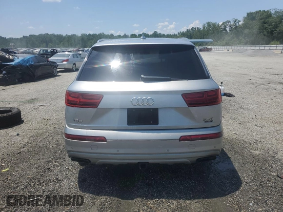 2017 Audi Q7 Prestige with VIN WA1VAAF7XHD059360, listed as a Copart auction lot 61988625 with 149,708 mi miles and Clean title. Bid and sale history available at DreamBid. Image 6.