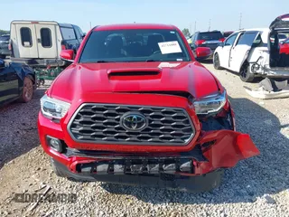 2022 Toyota Tacoma SR5 with VIN 3TMDZ5BN6NM139342, listed as a IAAI auction lot 42711808 with 46,826 mi miles and . Bid and sale history available at DreamBid. Image 13.