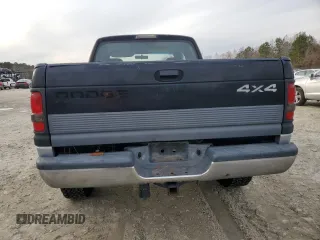 2000 Dodge 1500 z VIN 1B7HF13Z7YJ115816, wystawiony jako Copart lot #84693474 z przebiegiem 189 647 mil mil oraz Szkoda całkowita • Salvage title. Historia ofert i sprzedaży dostępna na DreamBid. Obrazek 6.