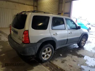 2006 Mazda Tribute i with VIN 4F2YZ02Z86KM02172, listed as a Copart auction lot 73214254 with 317,446 mi miles and Salvage Title. Bid and sale history available at carsss.com. Image 3.