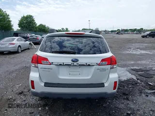 2010 Subaru Outback Limited Power Moon z VIN 4S4BRBKCXA3327826, wystawiony jako IAAI lot #42286612 z przebiegiem 275 294 mil mil oraz . Historia ofert i sprzedaży dostępna na DreamBid. Obrazek 17.