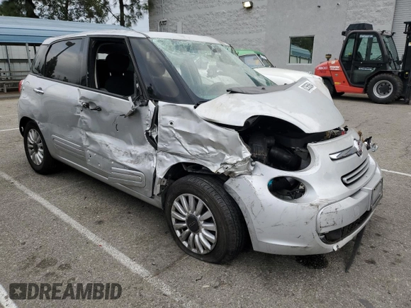 2014 FIAT 500L Easy with VIN ZFBCFABH0EZ024955, listed as a Copart auction lot 82365864 with Not Provided miles and Salvage Title. Bid and sale history available at DreamBid. Image 4.