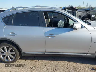 2017 Infiniti QX50 with VIN JN1BJ0RP9HM389511, listed as a IAAI auction lot 41839164 with 132,951 mi miles and . Bid and sale history available at carsss.com. Image 13.