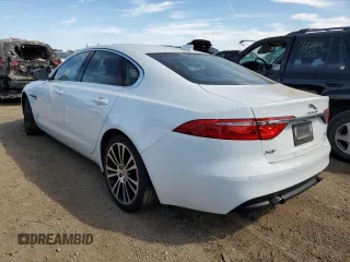 2019 Jaguar XF 25t Prestige with VIN SAJBE4FX4KCY74392, listed as a Copart auction lot 65859214 with 61,854 mi miles and Salvage Title. Bid and sale history available at carsss.com. Image 2.