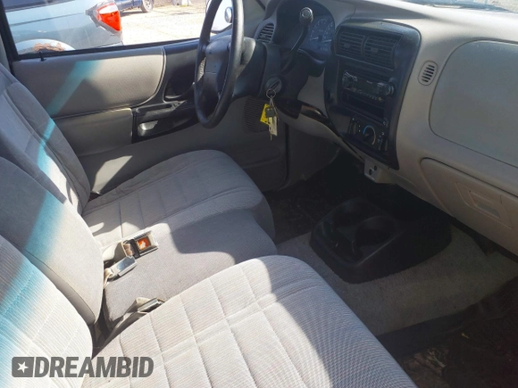 1997 Ford Ranger with VIN 1FTCR10U5VTA52709, listed as a IAAI auction lot 41725146 with 161,186 mi miles and . Bid and sale history available at DreamBid. Image 5.