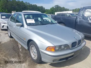 1998 BMW 5 Series 528i z VIN WBADD6329WGT91703, wystawiony jako IAAI lot #42273905 z przebiegiem 160 341 mil mil oraz . Historia ofert i sprzedaży dostępna na DreamBid. Obrazek 1.