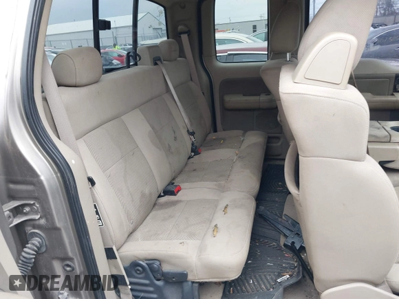 2004 Ford F-150 XLT with VIN 1FTPX14524NA34164, listed as a IAAI auction lot 41583236 with 168,780 mi miles. Bid and sale history available at carsss.com. Image 8.